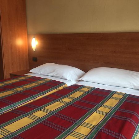 Ski Holidays Apartments 利维尼奥 外观 照片