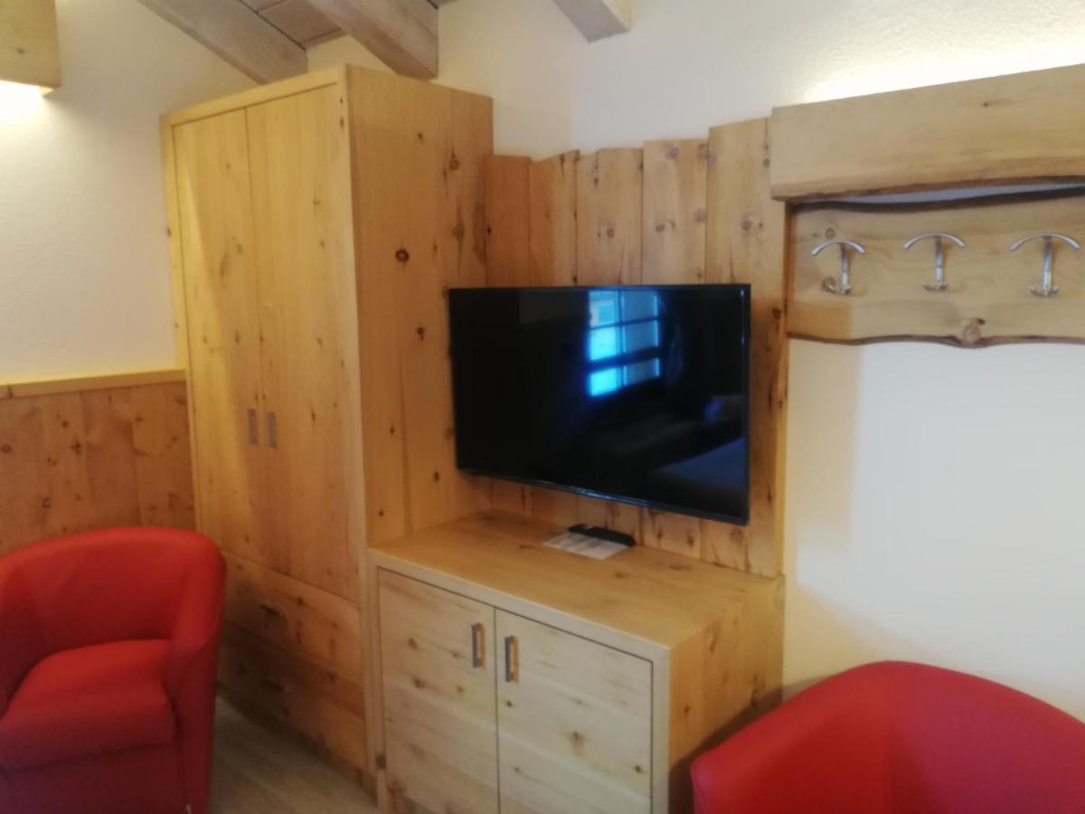 Ski Holidays Apartments 利维尼奥 外观 照片