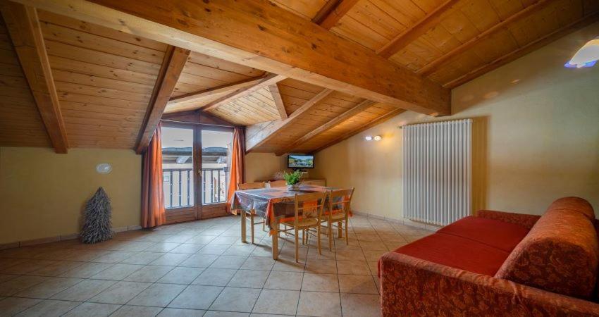 Ski Holidays Apartments 利维尼奥 外观 照片