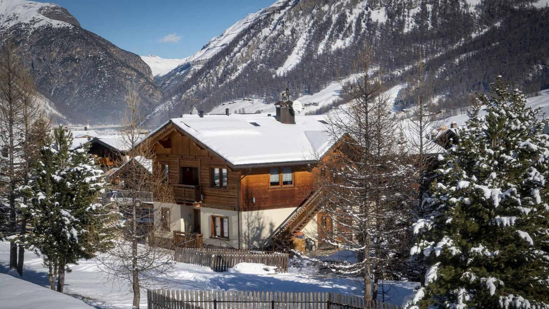 Ski Holidays Apartments 利维尼奥 外观 照片